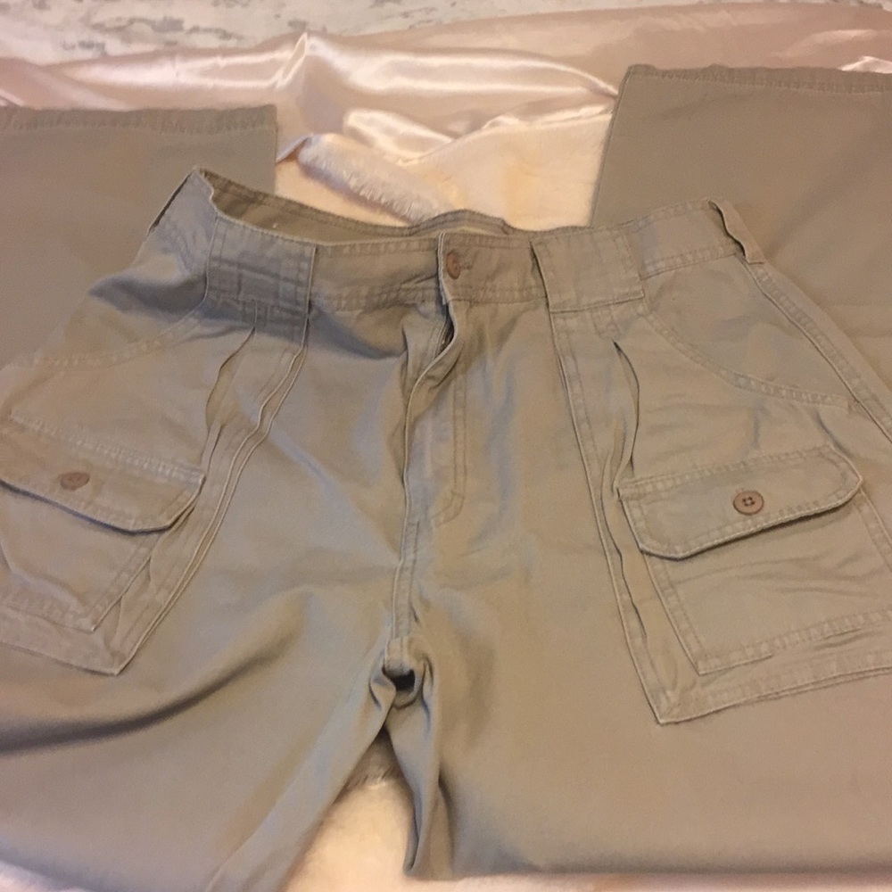 CABELA’S  Khaki Pants